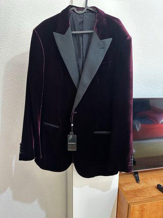 Americana Terciopelo vino tinto Emporio Armani
