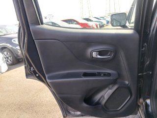SIN ENTRADA!  Renegade 2021 4*4 AUTOMÁTIC ETIQ 0