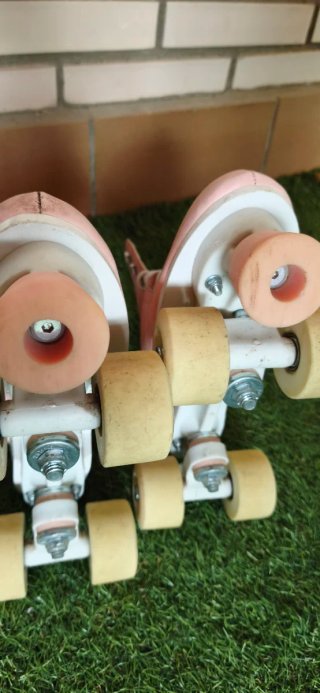 Patines rosas talla 39