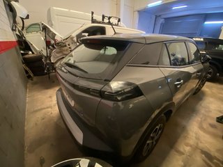 Peugeot 2008 averiado automatico Hibrido ECO