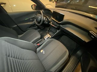 Peugeot 2008 averiado automatico Hibrido ECO