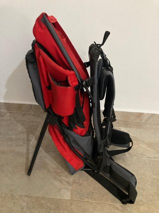 Mochila Portabebés Senderismo Roja y Gris