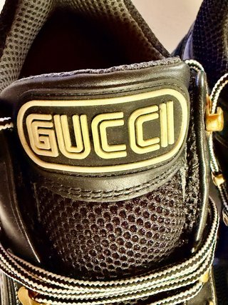Scarpe Gucci Flashtrek SEGA Pelle Nera Oro