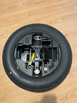 Rueda repuesto Michelin con kit