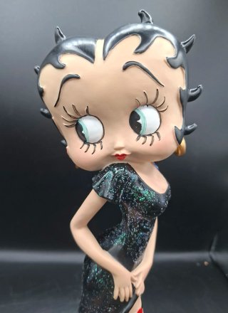 Figura Betty Boop y Pudgy en Resina Pintada a mano