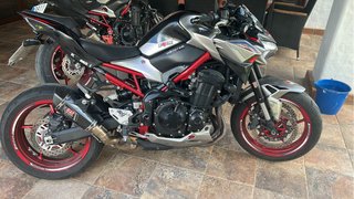 Kawasaki Z900 A2 limitada