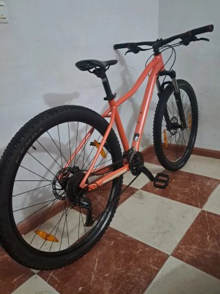 29" Bicicleta Scott Naranja talla M