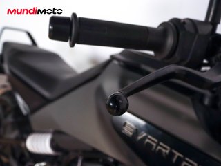 HUSQVARNA SVARTPILEN 125 ABS