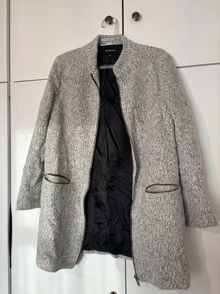 Abrigo Stradivarius Talla M