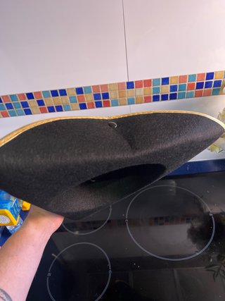 Sombrero de Comandante Negro y Dorado Disfraz
