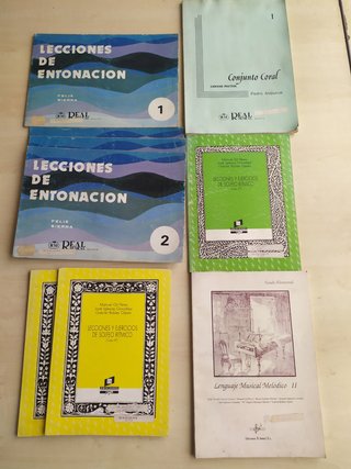 Lote 9 libros música: Lecciones de Entonación