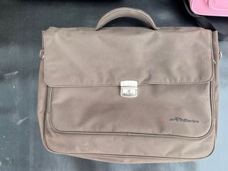 3 maletines para portátil Targus