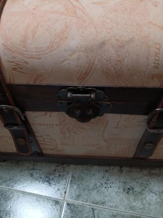 Baúl Vintage Mapa Beige y Marrón