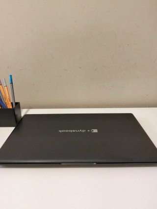 Toshiba Dynabook C50-G Negra