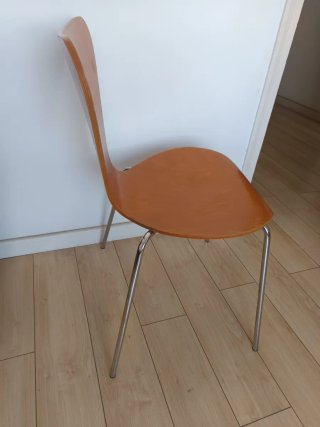 Silla diseño madera y acero inoxidable
