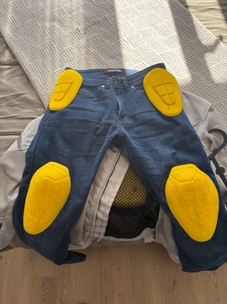 Pantalones Zana Moto con Protectores Talla S