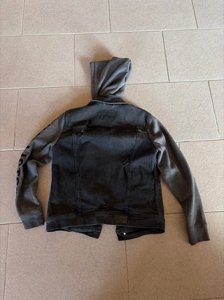 Chaqueta Hollister Negra con Capucha