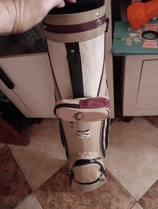 Bolsa de golf Callaway con 8 palos