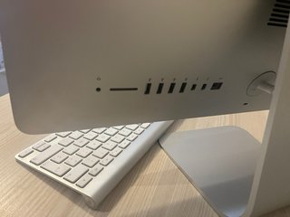 iMac 21,5” 2012 + Teclado y Ratón Apple