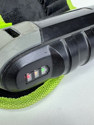 Destornillador eléctrico + Cargador + Puntas