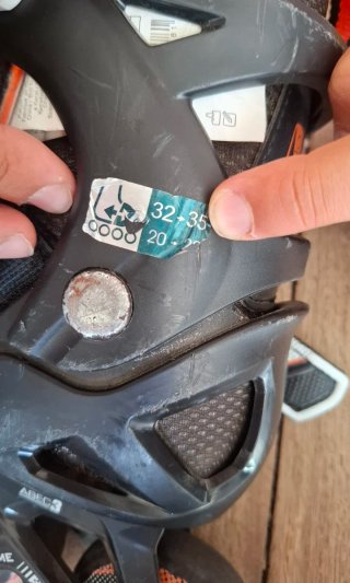 Patines línea Oxelo niño ajustables y protecciones
