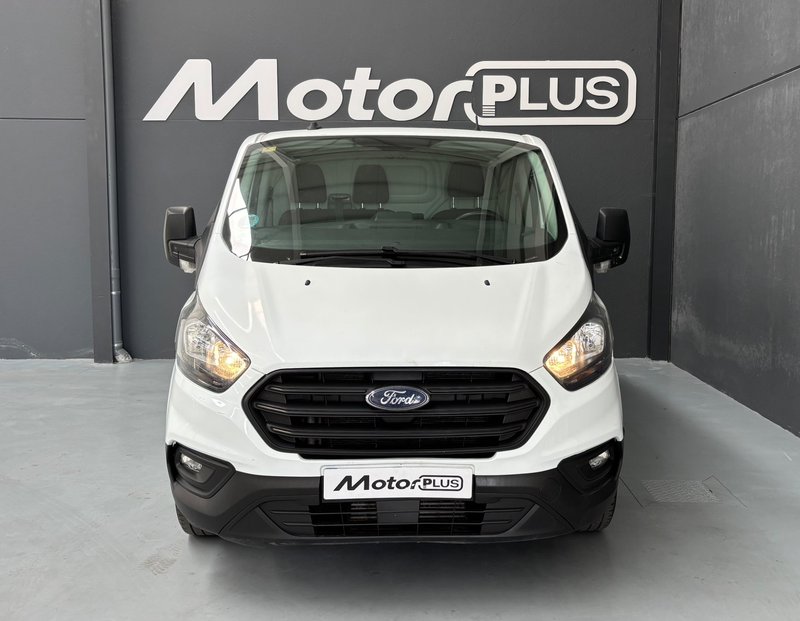 Ford Transit Custom 2021, foto 2