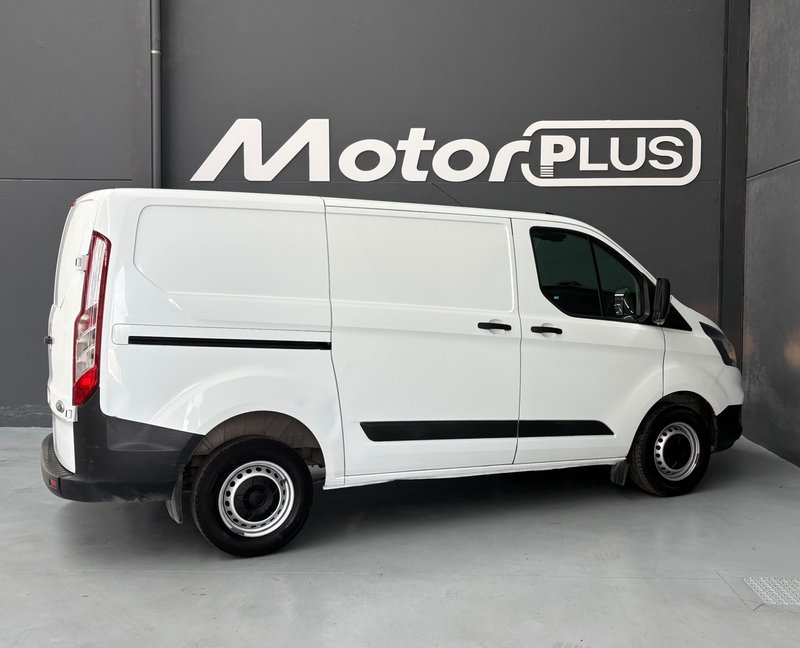 Ford Transit Custom 2021, foto 6