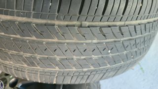 4 Bridgestone Turanza con llantas Subaru montados