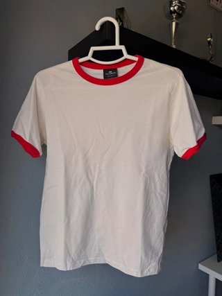 Camiseta Pull&Bear Ringer Blanca y Roja