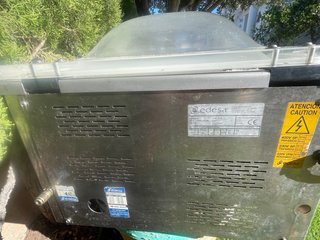 Selladora de vacío Edesa Hostelería