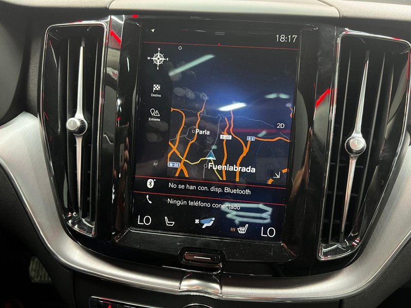 Volvo XC60 2020, foto 25