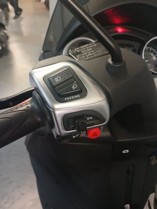Piaggio MP3 300HPE 2023