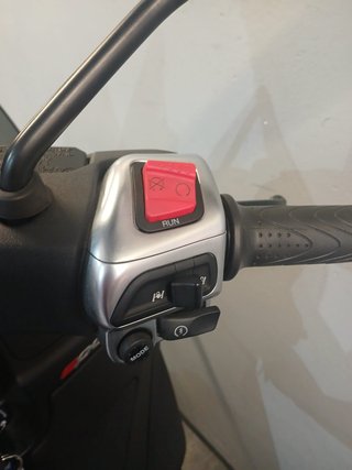 Piaggio MP3 300HPE 2023