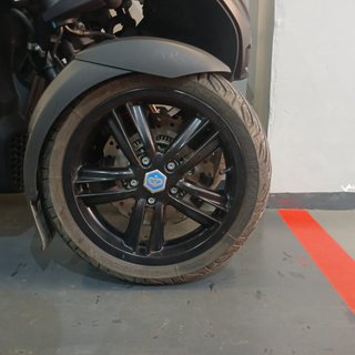 Piaggio MP3 300HPE 2023