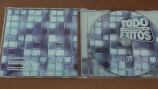 CD Doble Todo Éxitos Los Números Uno del Año
