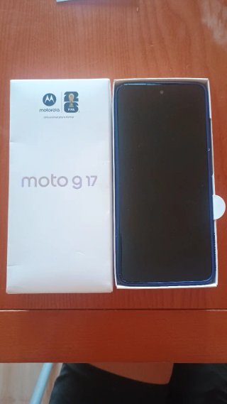 Motorola G 17 + Auriculares Moto Buds