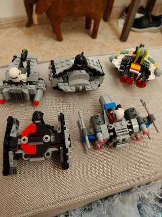 Lote lego Star wars microfighters LEER