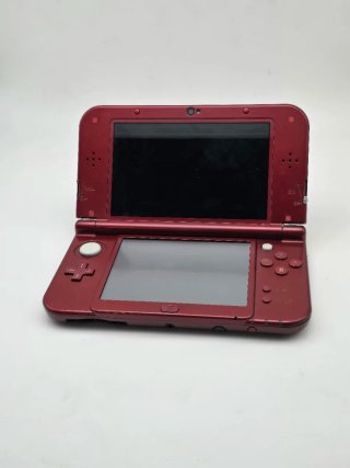 New 3DS XL a MH + Sd 64gb con giochi +Crystal Case
