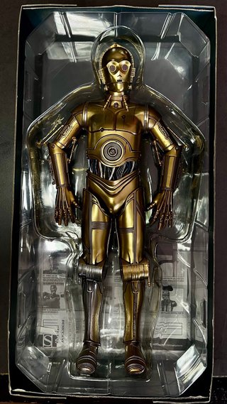 1/6 C-3PO Sideshow.
