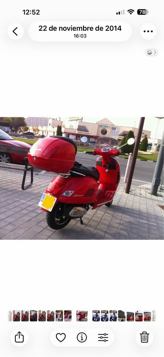 Vespa 300 GTS Super Roja