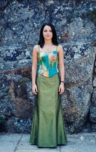Vestido de fiesta verde y multicolor