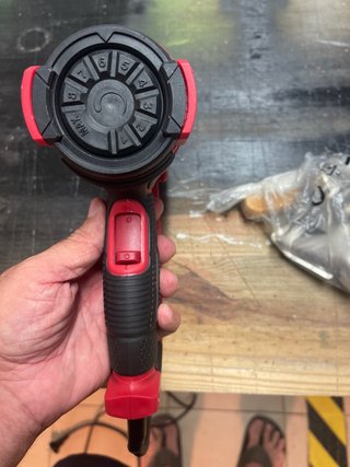 Pistola de calor AREW-TEC regulable con accesorios