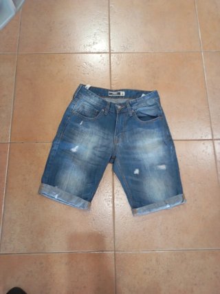 Pantalón corto vaquero Talla 38