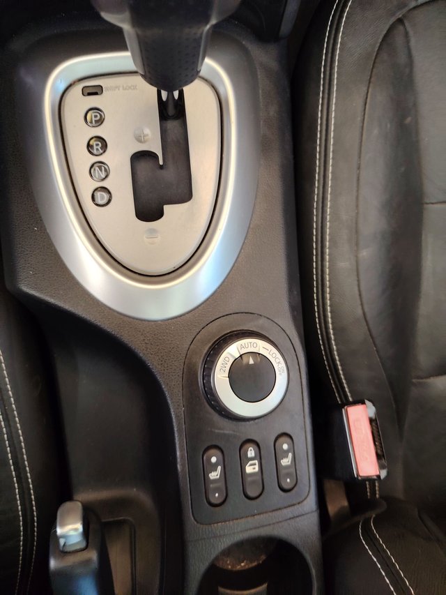 Nissan Qashqai+2 2010
