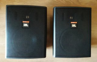 Altavoces JBL Control 25 Negros