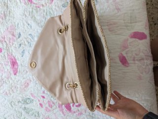 Bolso de rafia beige y dorado