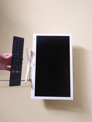 Televisor Qilive 22 Blanco