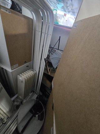 Trastero completo, se vende todo el contenido