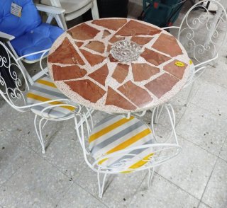 Mesa Terraza Piedra y 3 Sillas Forja