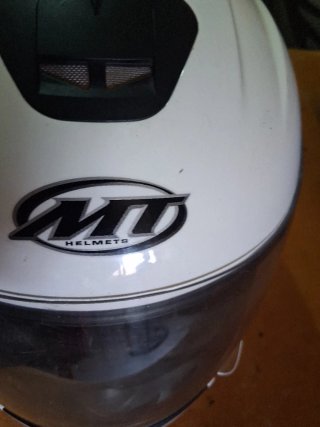 Casco de moto MT Helmets blanco